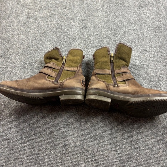 UGG Women’s Simmens Boots Brown/Green side Zipper Size: 6.5 - Picture 7 of 9